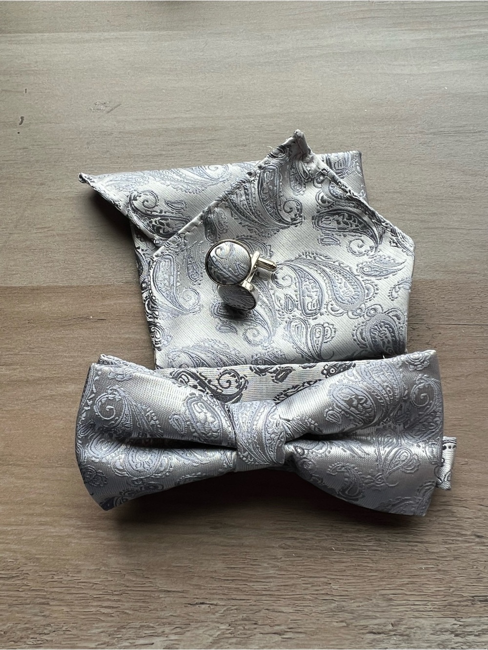 Barry Wang Silver Paisley Bow Tie Set with Cufflinks